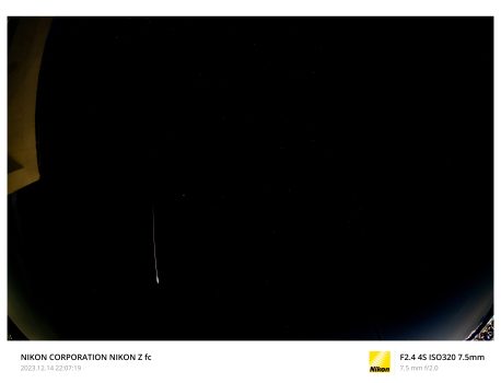 飞火流星-2023年12月双子座流星雨星轨拍摄